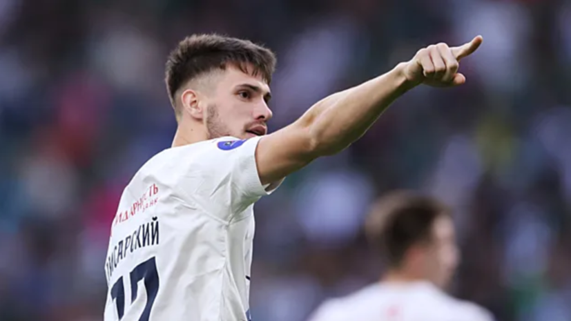 Агент Писарского: давайте в каждой красной карточке подозревать попытку сдачи матча