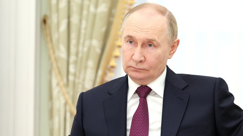 Путин назвал важнейшим приоритетом обеспечение жителей новых регионов жильём
