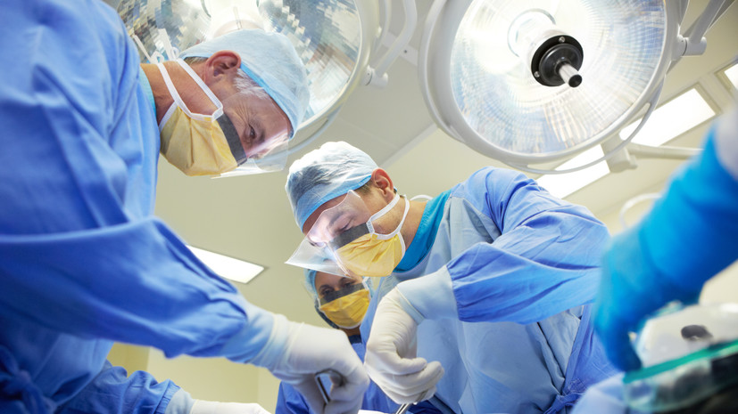 В Перми врачи спасли жизнь мужчине, проведя редкую операцию на сердце