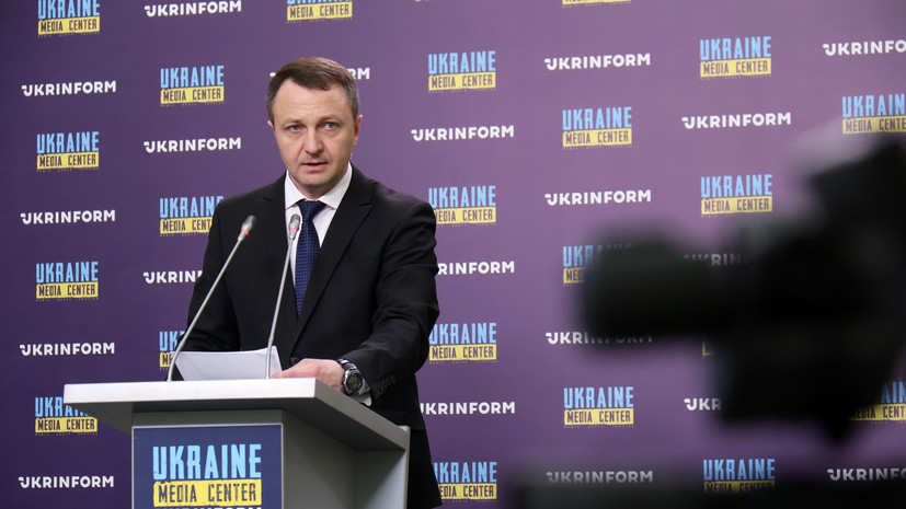 Власти Украины уволили языкового омбудсмена Кремня