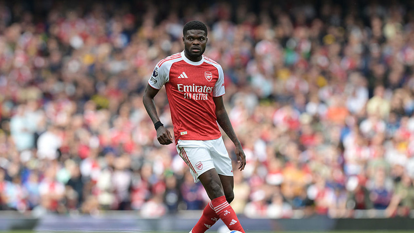 Экс-игроку «Арсенала» Парти предъявили обвинения в изнасиловании