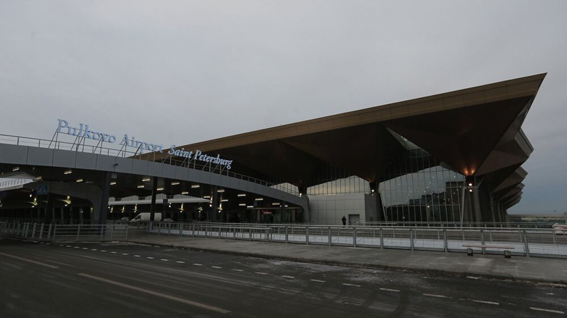 Пулково просит следить за возможными переносами через онлайн-табло аэропорта