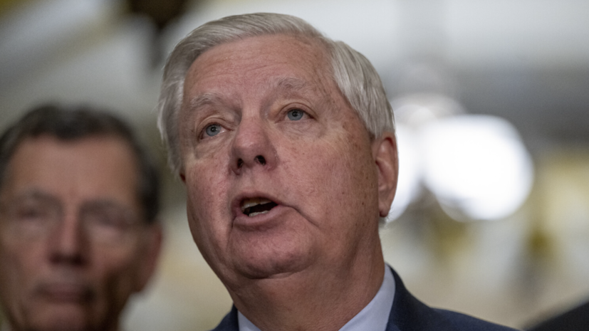 Журналист Боуз сравнил потерю территорий Киевом со сбором ФБР досье на Эпштейна