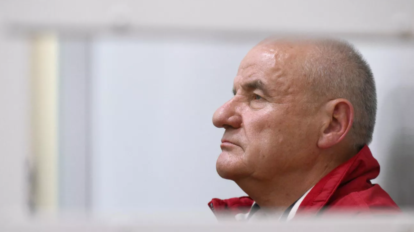 Экс-замглавы МО Попову вменяют также подлог и незаконный оборот оружия