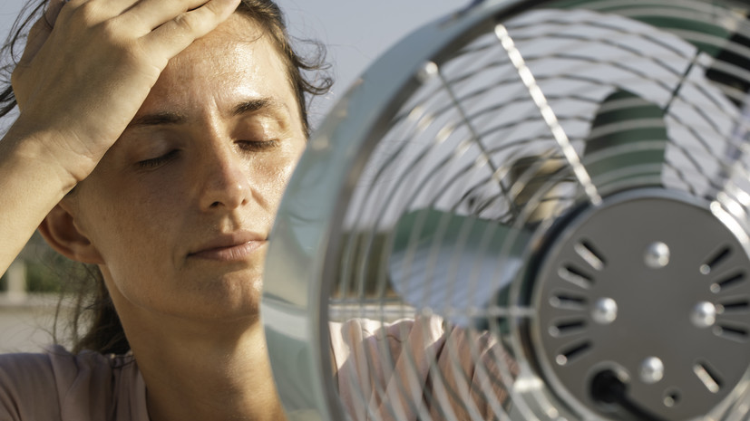 Врач дал советы, как избежать обморока и перегрева в 30-градусную жару