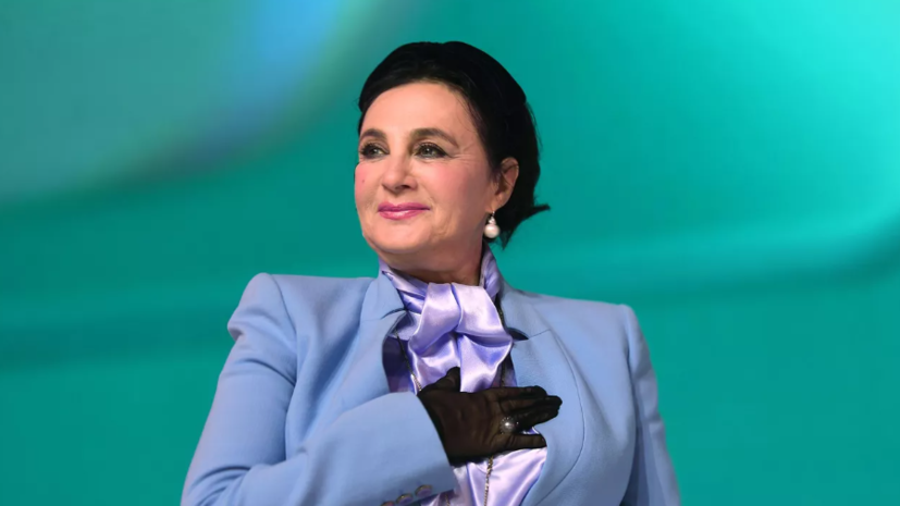 Винер и футболист Мамаев стали гостями на свадьбе Авериной и Соловьёва