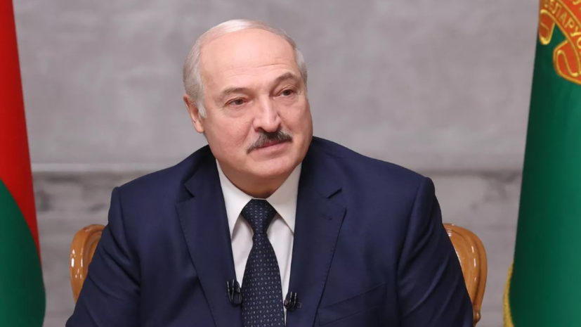 Лукашенко рассказал, что Путин угощал его козьим молоком