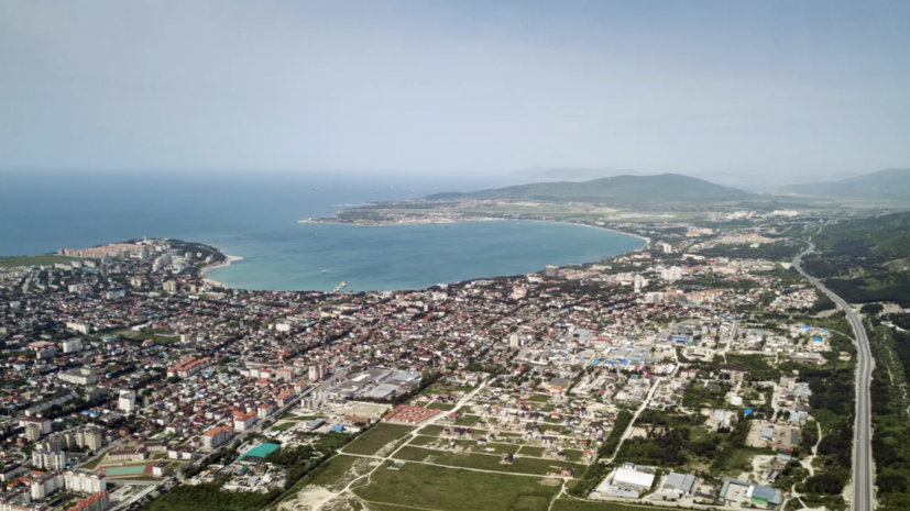Россияне стали искать авиабилеты в Геленджик в 40 раз чаще