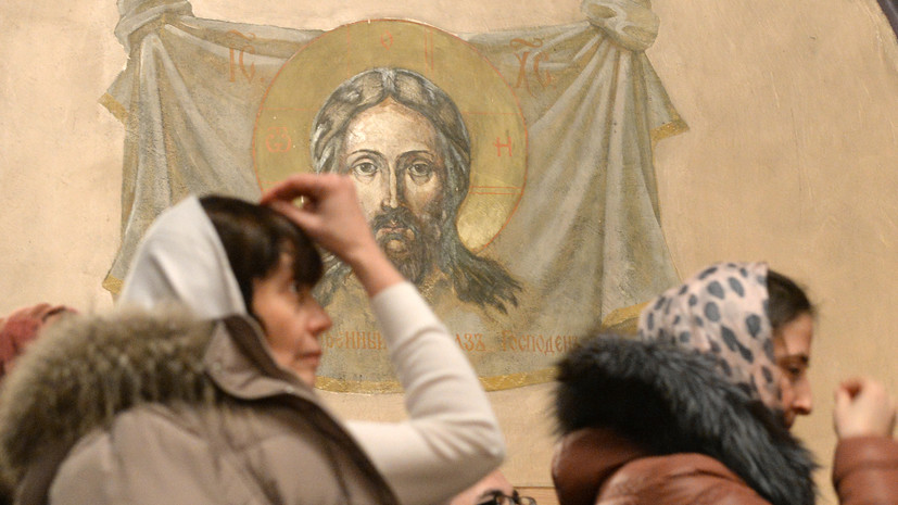 В Казани отреставрируют фрески XIX века в Петропавловском соборе