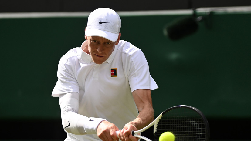 Синнер обыграл Шелтона и вышел в 1/2 финала Уимблдона