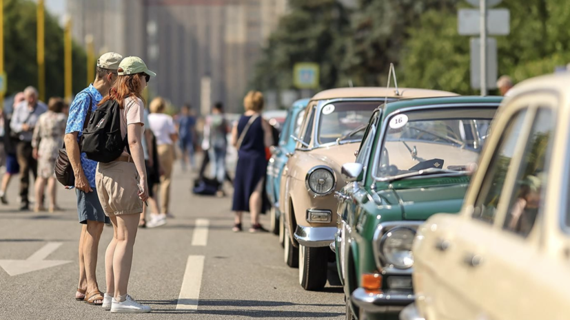 В Москве перекроют движение на выходных из-за фестиваля «Ретрорейс»