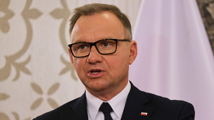 Полонист Стремидловский: Дуда делает резкие заявления из-за стремления понравиться США