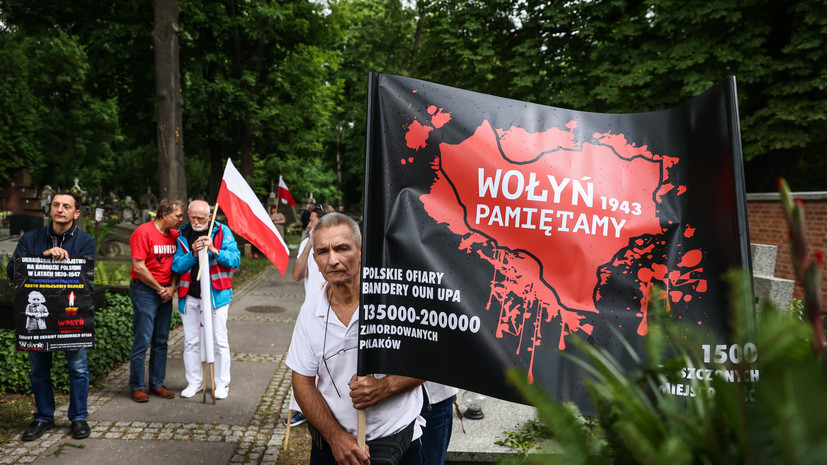 В ЕП отказались от предложения Польши почтить память жертв Волынской резни