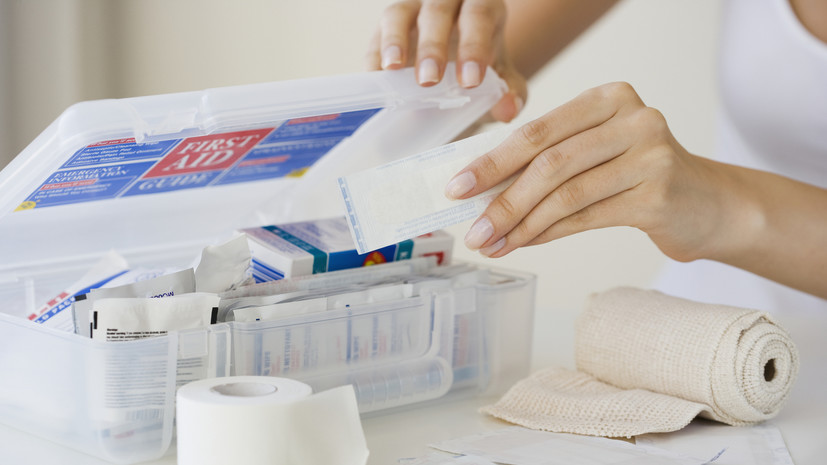 Врачи Подмосковья составили список необходимых лекарств для поездки с ребёнком