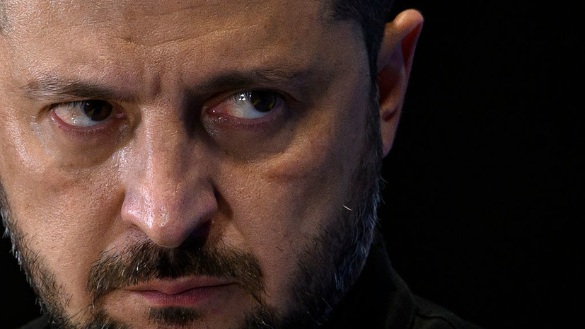 Зеленский призвал Запад к действиям после удара ВС России