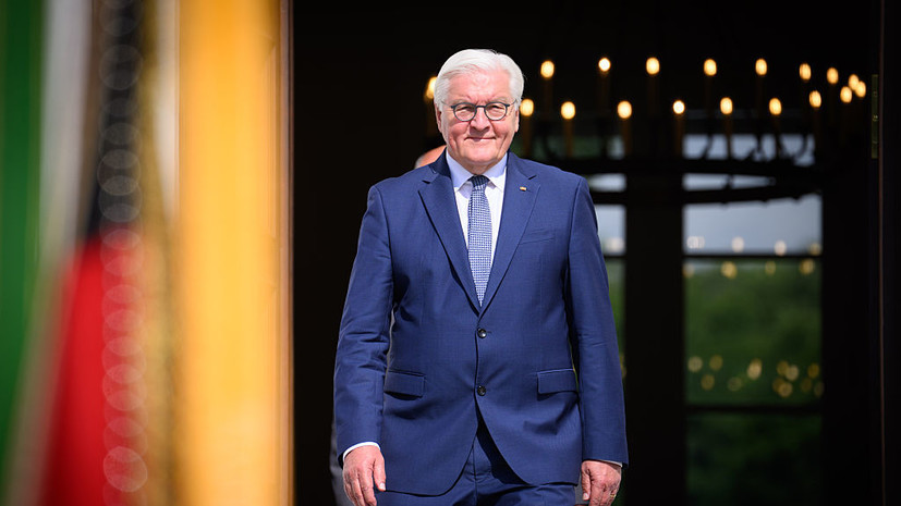 Президент ФРГ Штайнмайер выступил за возвращение в стране воинской повинности