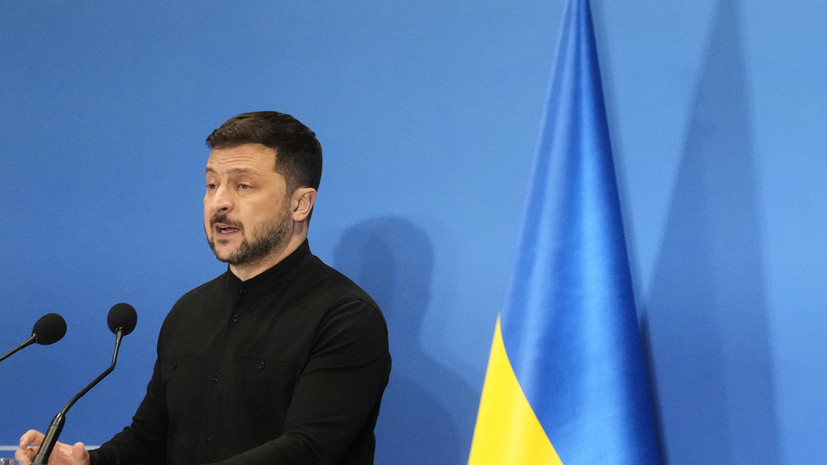 Зеленский внёс в Раду законопроект о продлении мобилизации и военного положения