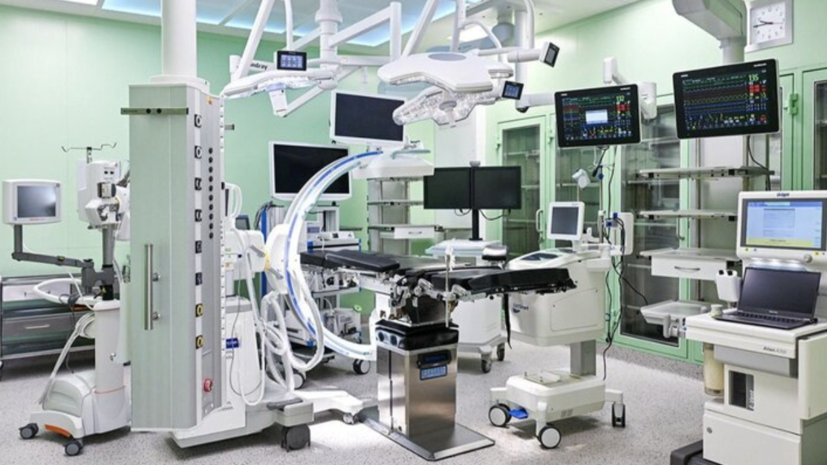 В Москве провели 18 операций по имплантации подкожного кардиовертера-дефибриллятора