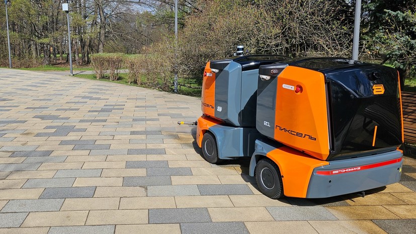 В Москве рассказали об использовании роботов в коммунальном хозяйстве