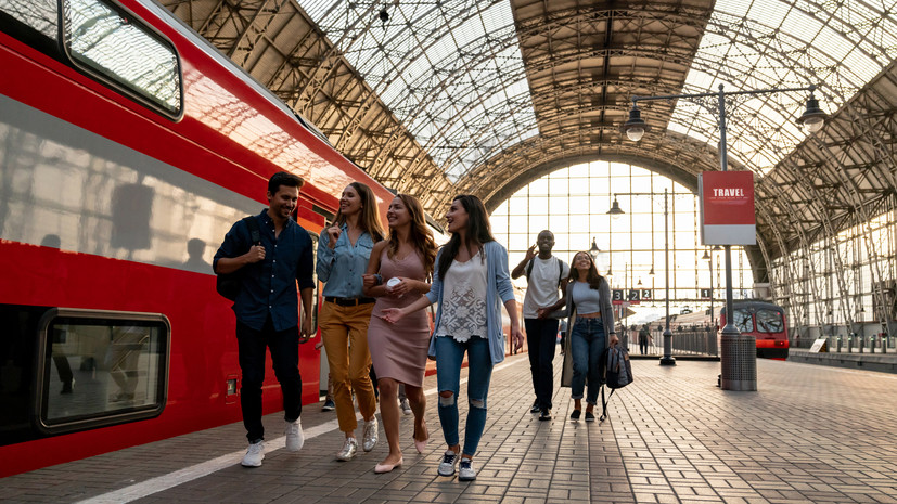 Россияне начинают путешествовать на свои деньги с 24 до 30 лет