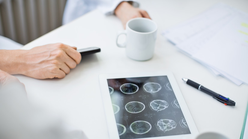 Невролог Данилов назвал напитки, улучшающие работу мозга