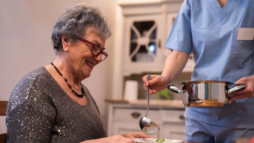 Гериатр Сахарова рассказала о пользе супов на вторичном бульоне для пожилых