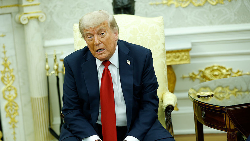 FT: Трамп спрашивал Зеленского, может ли Украина нанести удар по Москве