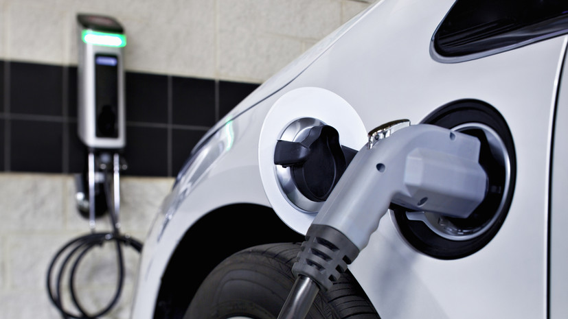 Автоэксперт Мосеев: электрокары не станут массовым продуктом в ближайшем будущем