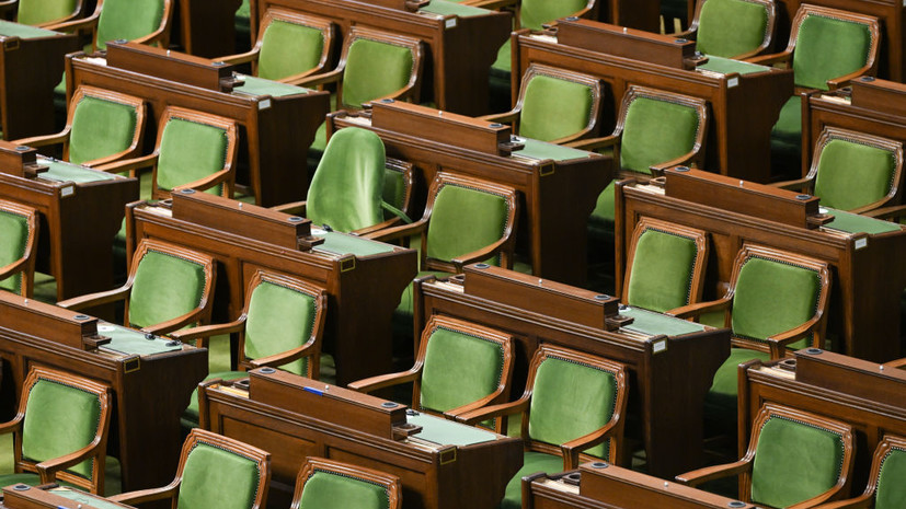 Британских депутатов отчитали за звук на телефоне на заседании по Украине