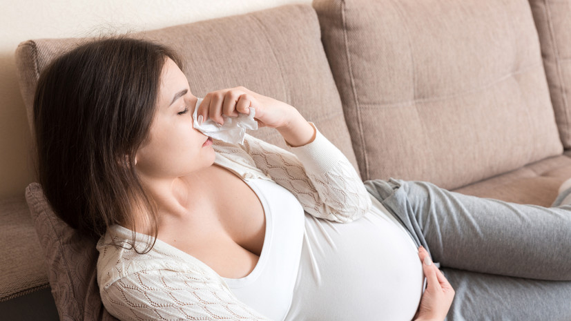 Врач Шубин рассказал, почему закладывает нос у беременных