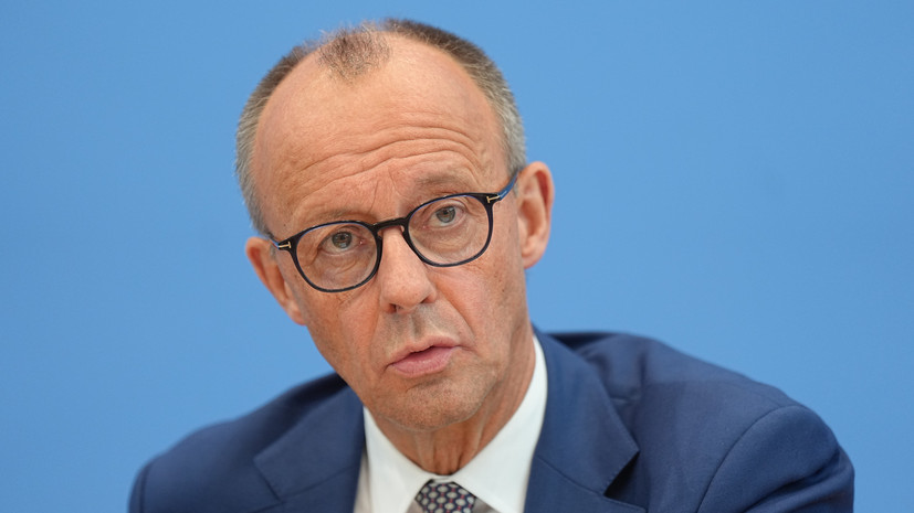 Мерц заявил о ежедневных созвонах с Фицо по пакету санкций против России