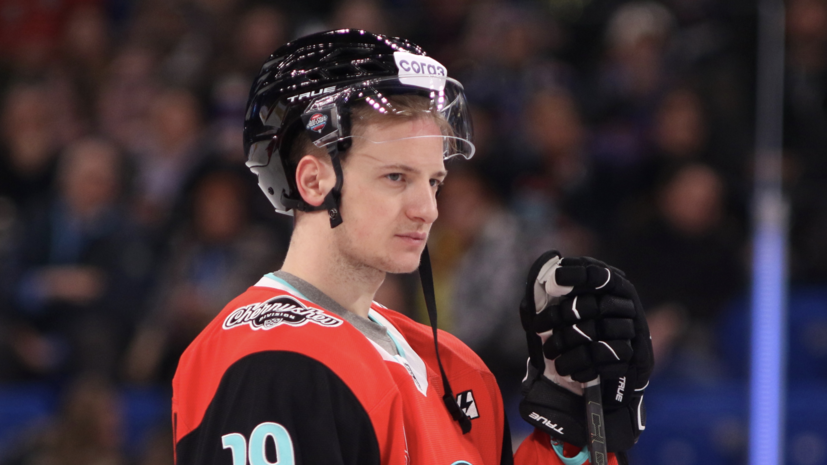 «Авангард» обсуждает расторжение контракта с Ткачёвым