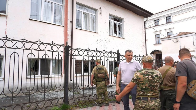 В Курской области при атаке БПЛА повреждены здание колледжа и магазины