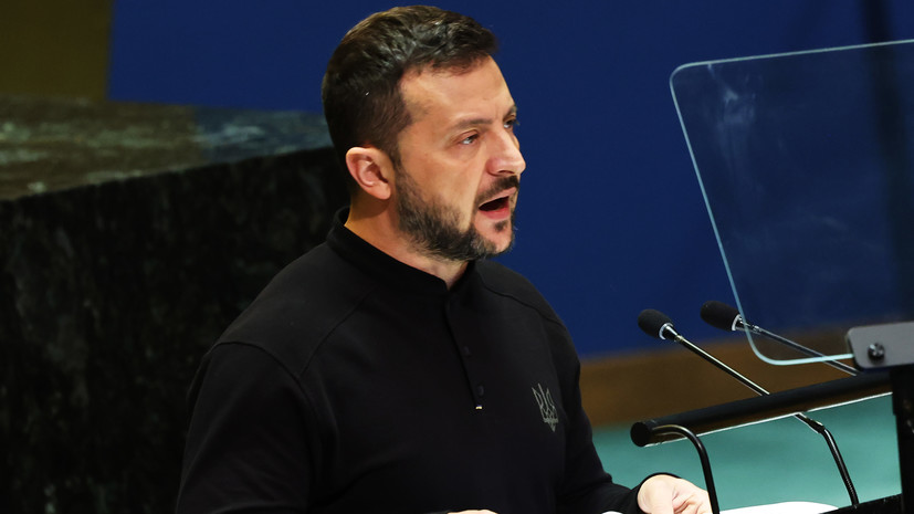 Зеленский заявил, что логистика России должна «ощутимо страдать»