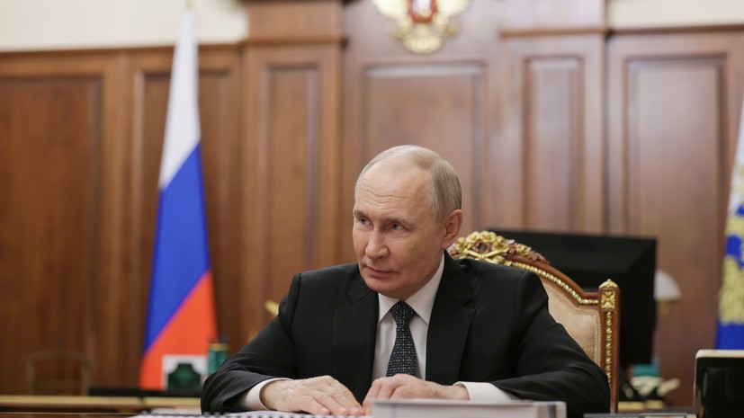 Обсудили ситуацию вокруг ядерной программы: Путин встретился с советником верховного лидера Ирана
