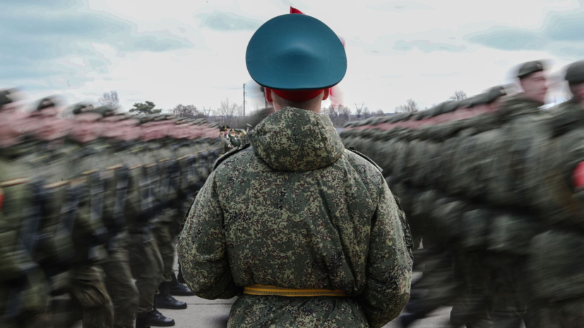 Вячеслав Володин предложил использовать отечественные материалы для пошива военной формы