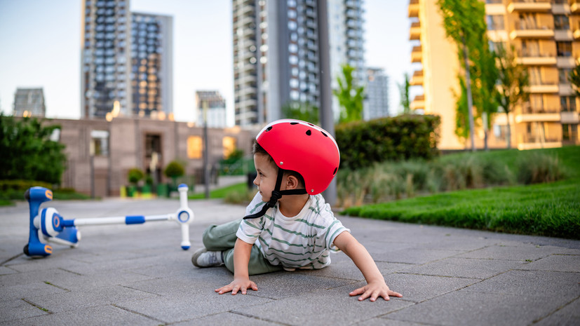 Специалист Кошелева рассказала, как обезопасить детей от травм на детских площадках