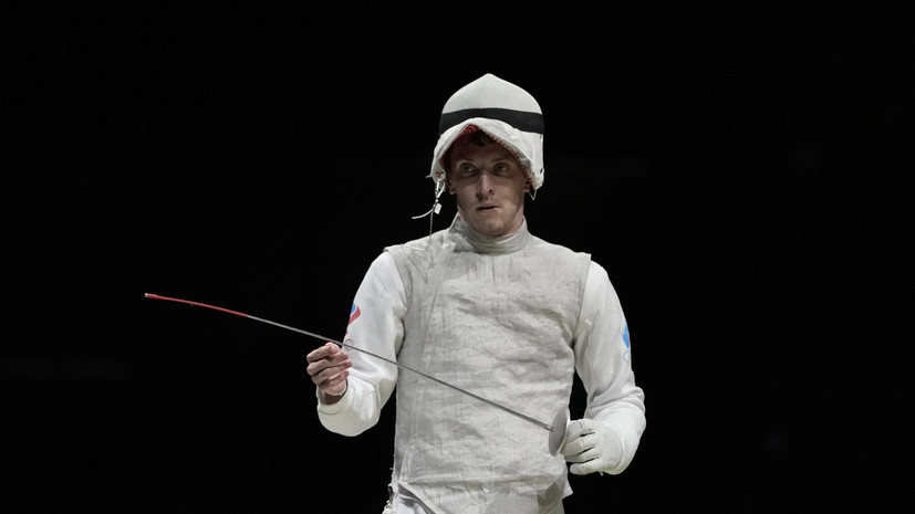 Три российских рапириста вышли во второй круг на ЧМ-2025 по фехтованию