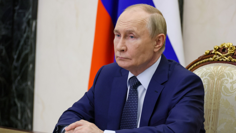 Путин выслушал пояснения Шадаева, как работает закон об экстремистском контенте