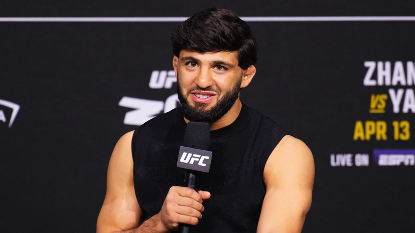 Царукян подшутил над Топурией в соцсетях и упрекнул его в трусости