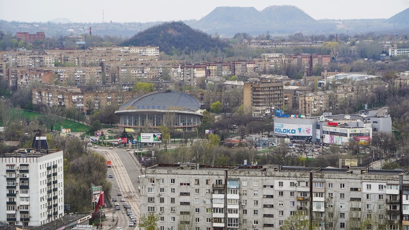 РИА Новости: в Донецке прогремела серия взрывов