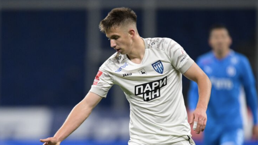 Футболист «Пари НН» Шнапцев: арбитр весь матч судил в сторону «Крыльев Советов»