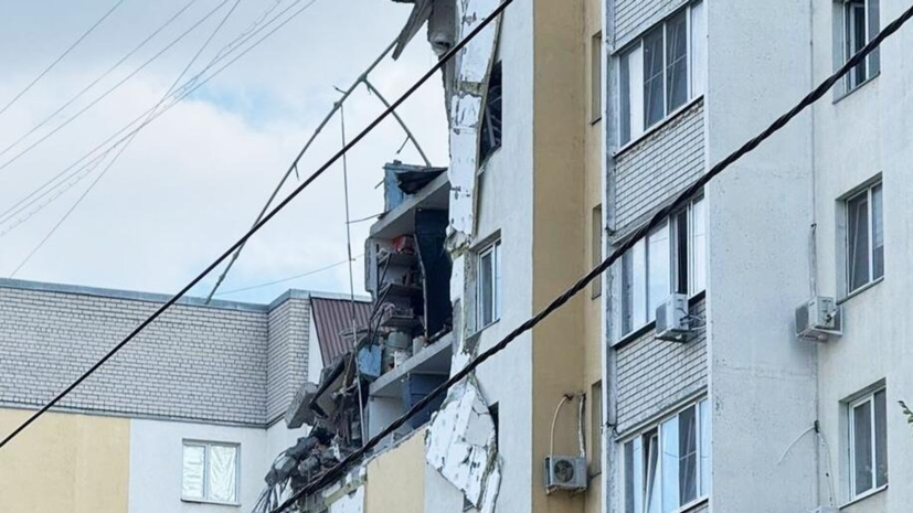 Бусаргин: после взрыва газа в доме в Саратове в ПВР разместились десять человек