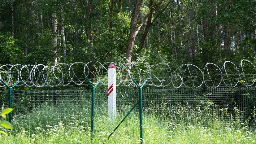 Novinky: власти Латвии не пропустили через границу четырёх граждан Чехии