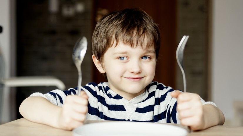 Врач Хайкина объяснила, почему нельзя заставлять ребёнка доедать