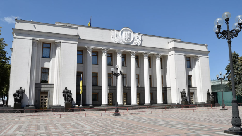 Языковой омбудсмен Украины признала, что песни на русском не нарушают закон