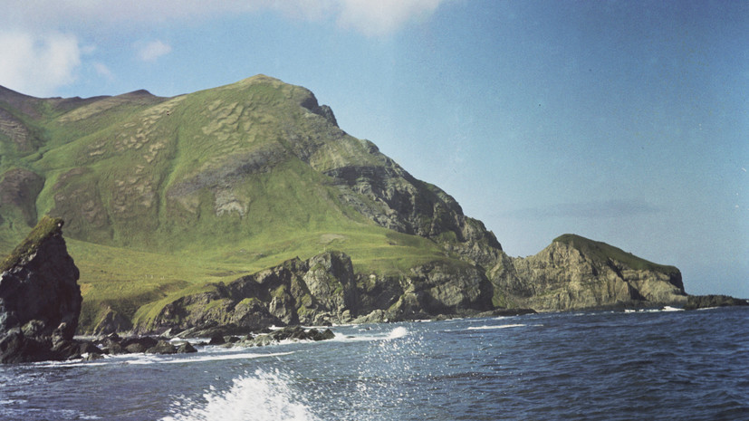 Дипломат Долгов высказался об идее США о покупке Командорских островов