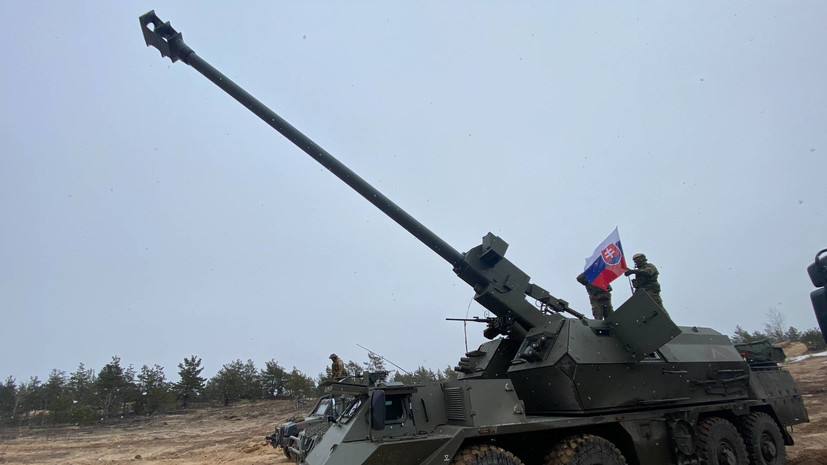 Aktuality: Словакия не поставила Украине семь из 16 гаубиц