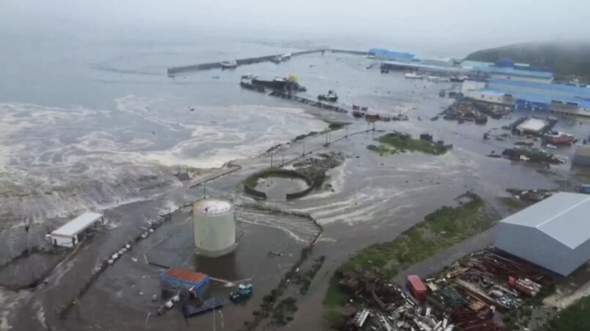 Внутреннюю акваторию морского терминала Северо-Курильск временно закрыли