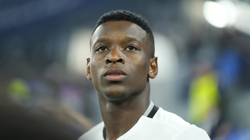 В «Зените» сообщили, что не начинали переговоров с «Аль-Насром» по трансферу Энрике